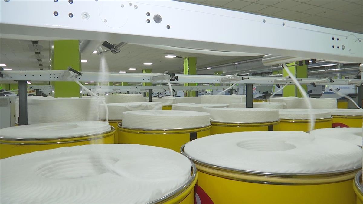 孝感奮戰(zhàn)開門紅② 產(chǎn)銷兩旺，漢川城隍鎮(zhèn)紡織企業(yè)迎來開門紅